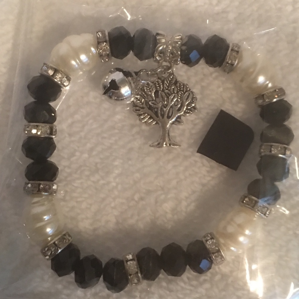 Beaded bracelet